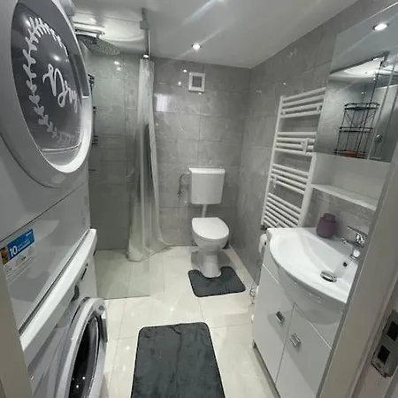 Modern Studio Getaway דירה